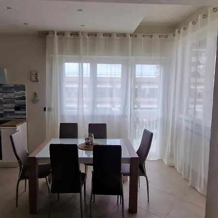 La Casa Del Sole A 50 M Dal Mare Apartamento Lido di Camaiore Exterior foto