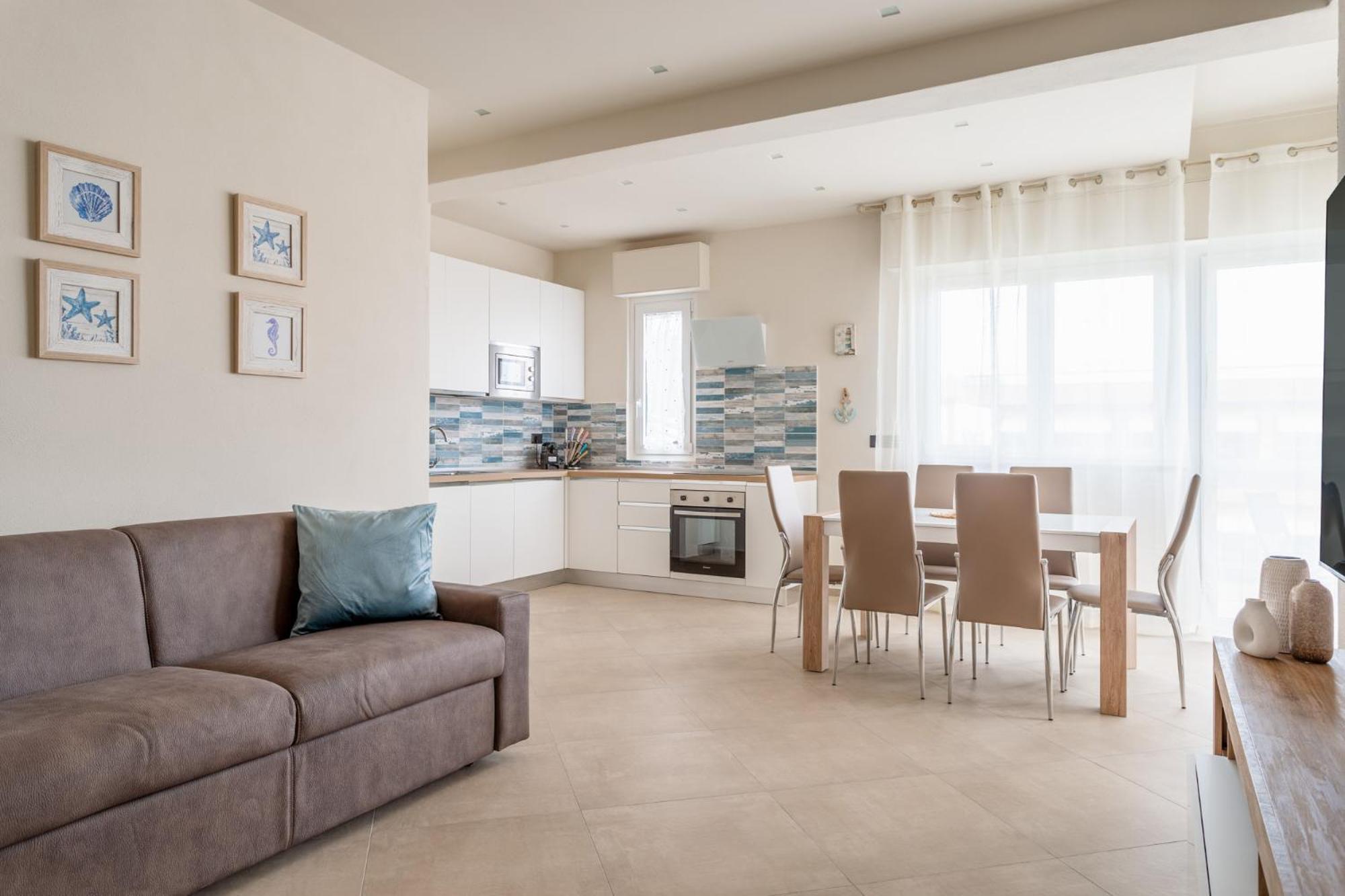 La Casa Del Sole A 50 M Dal Mare Apartment Lido di Camaiore