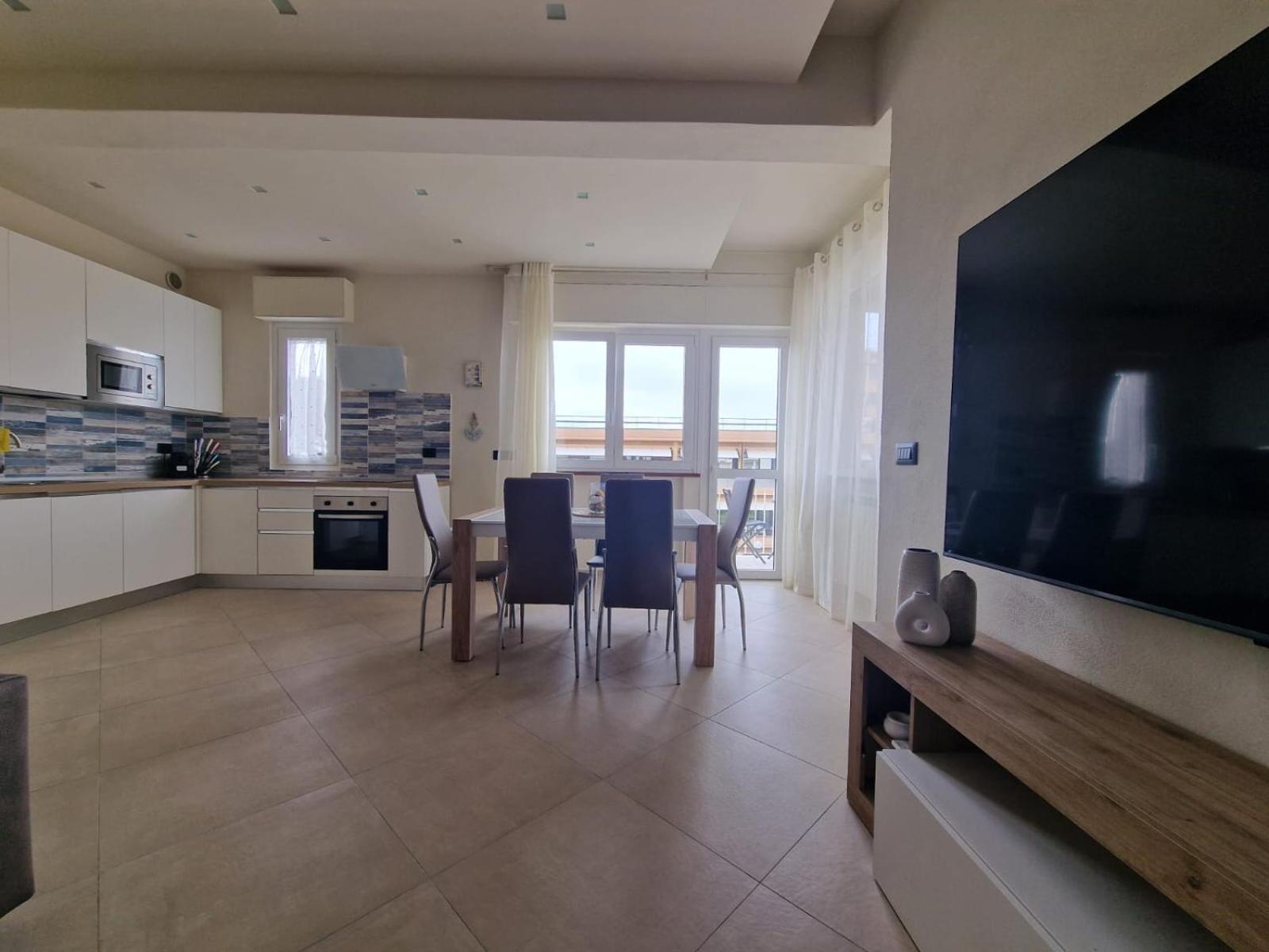 La Casa Del Sole A 50 M Dal Mare Lido di Camaiore