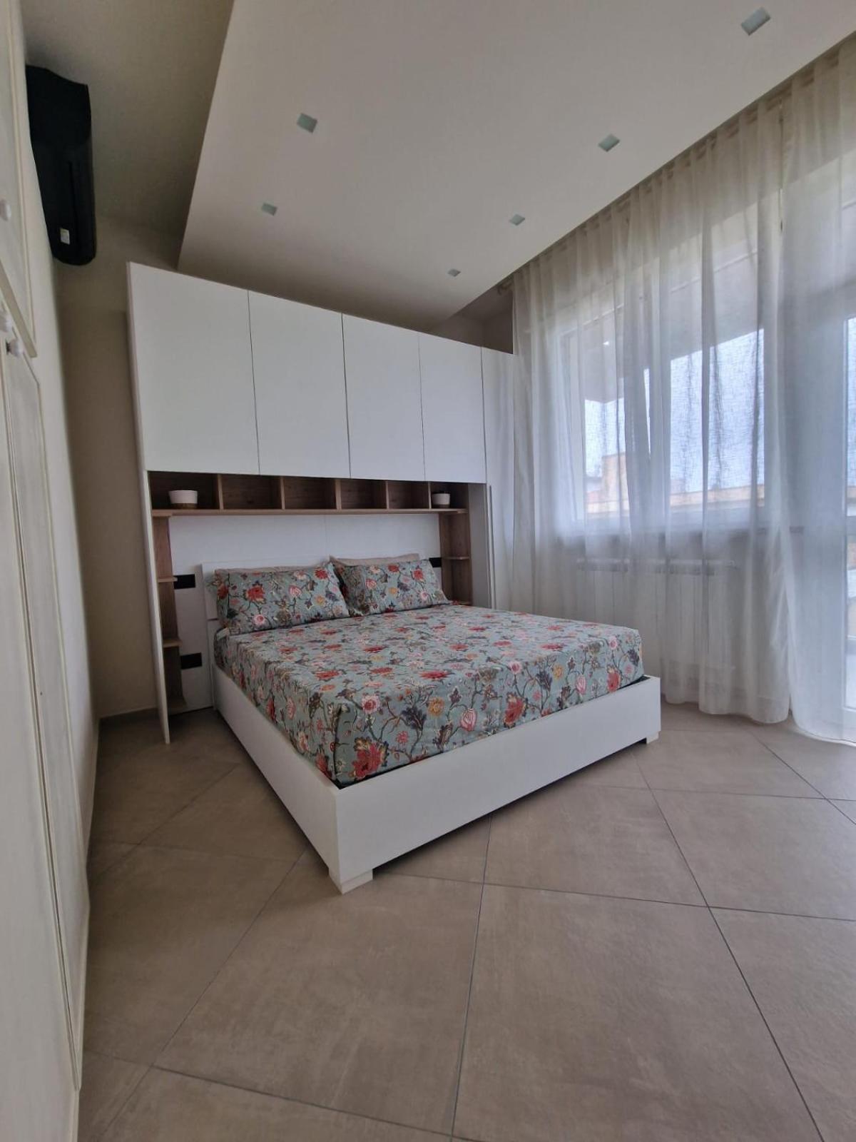 La Casa Del Sole A 50 M Dal Mare Apartment *